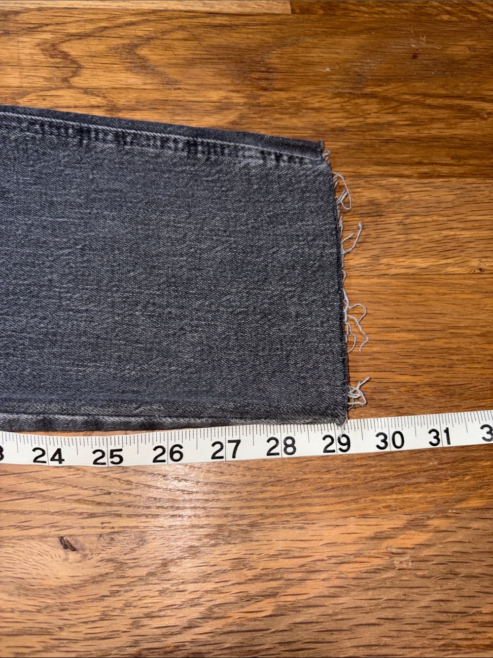 Old Navy Vintage Slim High-Rise Jeans - Picture 7 of 9
